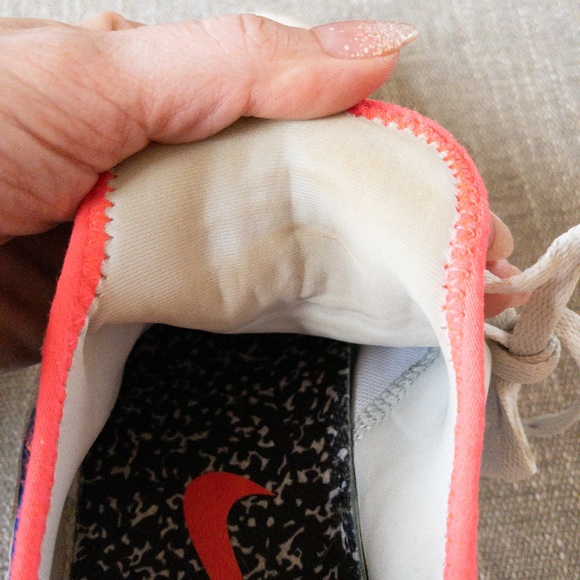 SOLD Nike Free TR 8 Training Shoes - Picture 9 of 9